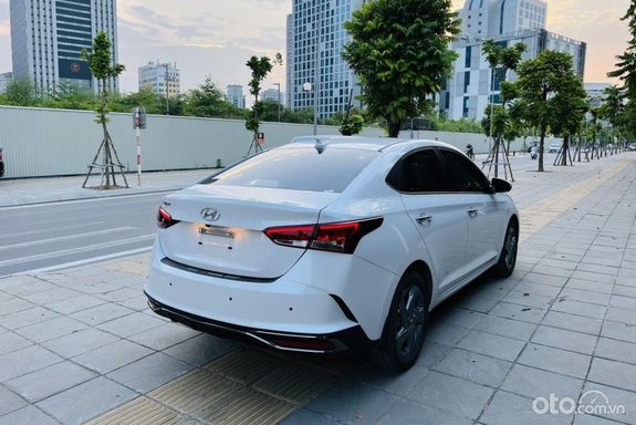 Thiết kế đuôi xe Hyundai Accent 2022 Thiết kế đuôi xe Hyundai Accent 2022 1