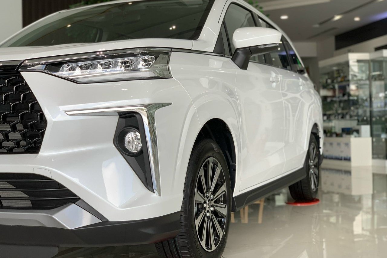 Toyota Veloz Cross là đối thủ đáng gờm của Mitsubishi Xpander tại thị trường Việt Nam 1