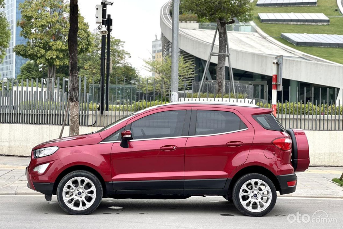 So sánh Hyundai Kona 2018 và Ford Ecosport 2018 cũ về ngoại thất3.