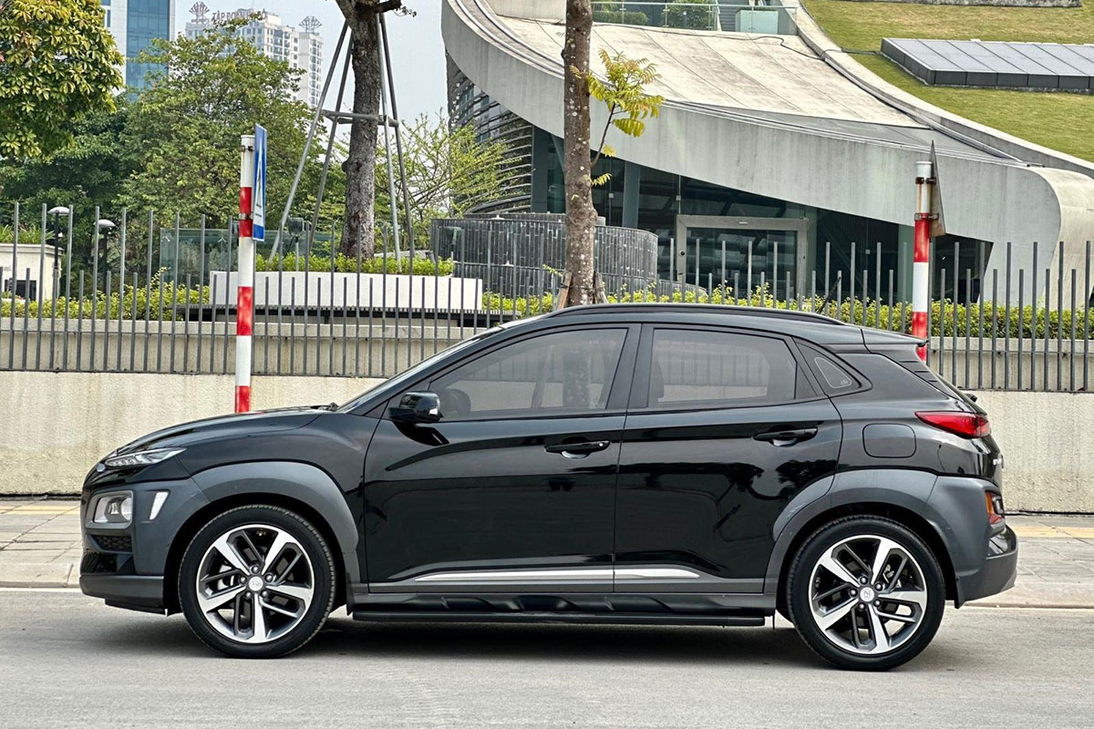 So sánh Hyundai Kona 2018 và Ford Ecosport 2018 cũ về ngoại thất2.