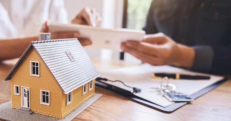 Việc giao dịch li&ecirc;n quan tới đất đai, nh&agrave; cửa cần được thực hiện cẩn trọng