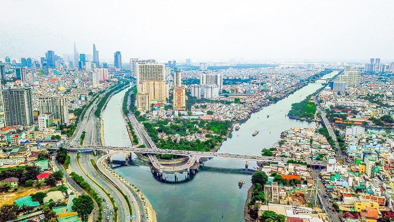  Quận 8 gần trung tâm lại thuận lợi cho giao thông tới các tỉnh Tây Nam Bộ