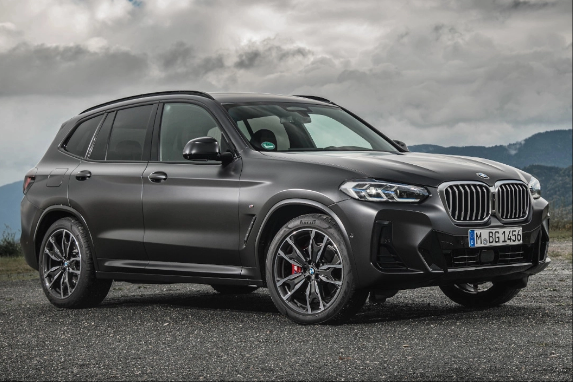 BMW X3.