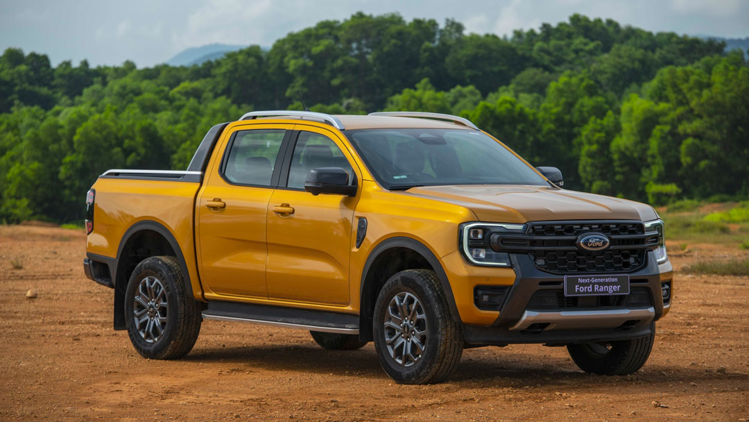 Ford Ranger đ&atilde; rớt xuống vị tr&iacute; thứ 4 trong th&aacute;ng 11 vừa qua