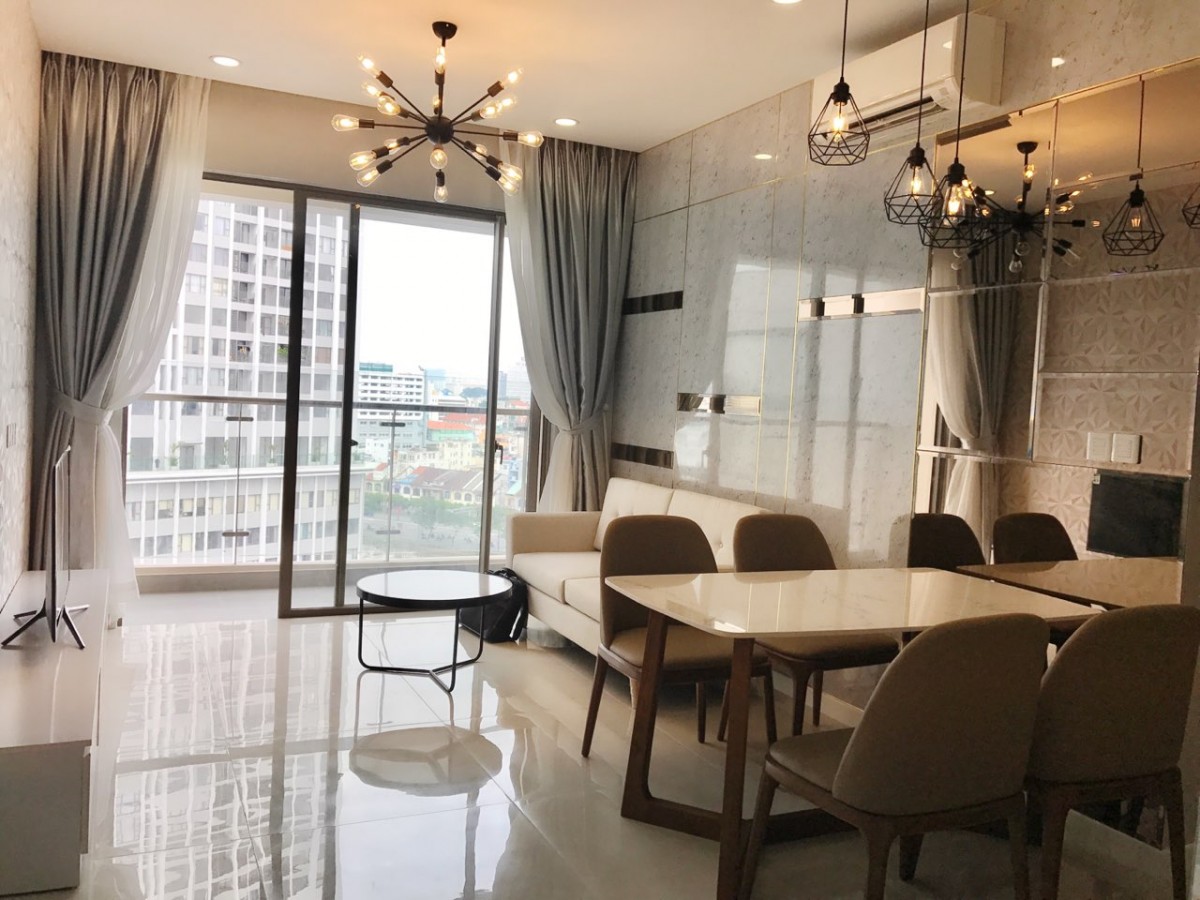 phòng khách nhà m&acirc;̃u Sunrise City