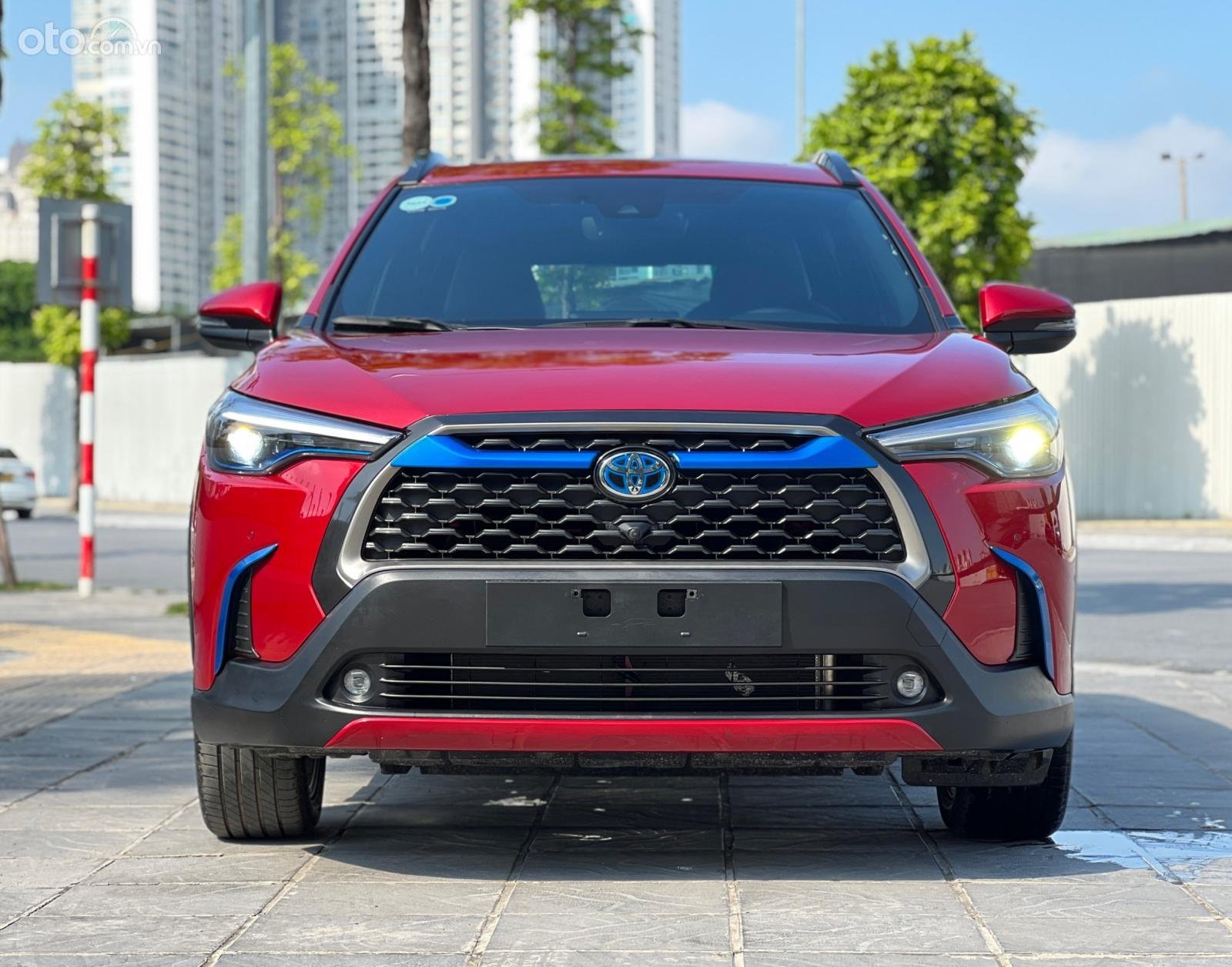 Sau 2 năm mở b&aacute;n, Toyota Corolla Cross bản Hybrid đang được định gi&aacute; ra sao tr&ecirc;n s&agrave;n xe cũ?
