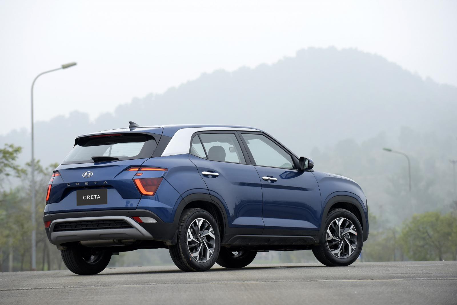 Hông xe Hyundai Creta .