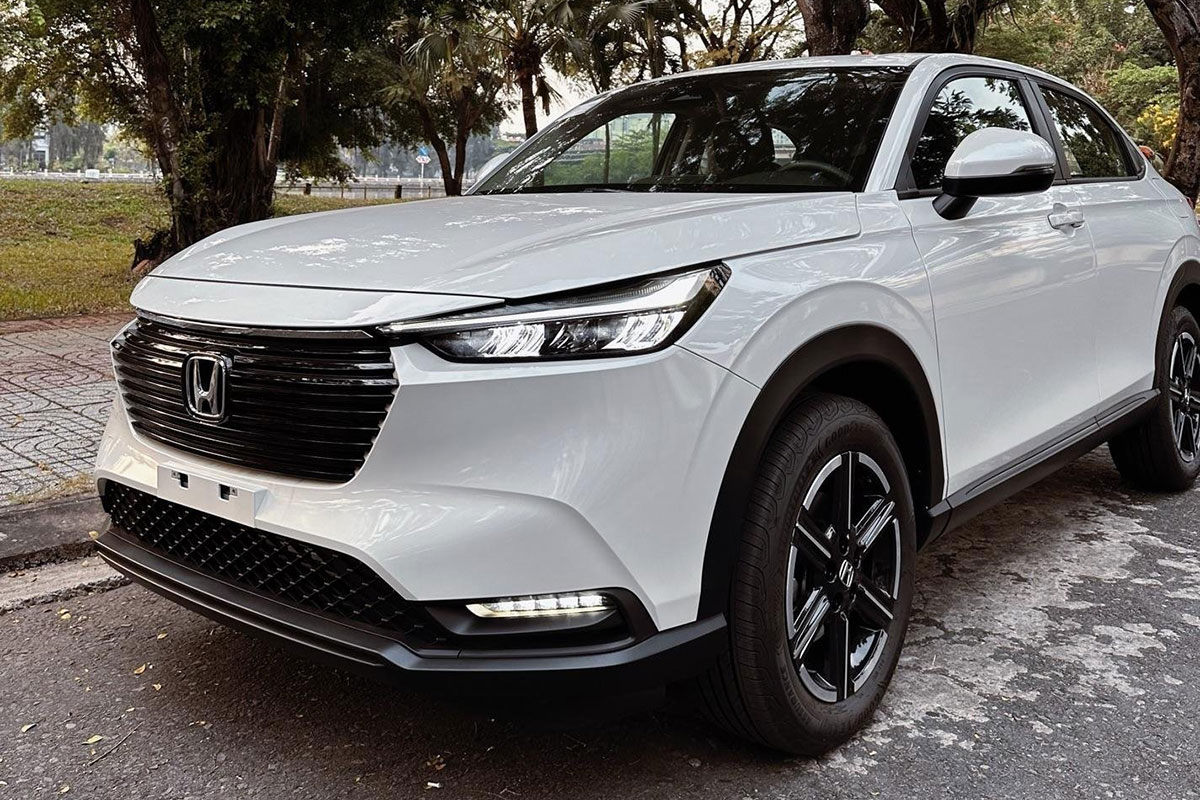 So sánh xe Honda HR-V G và Toyota Corolla Cross 1.8G về ngoại thất So sánh xe Honda HR-V G và Toyota Corolla Cross 1.8G về ngoại thất.