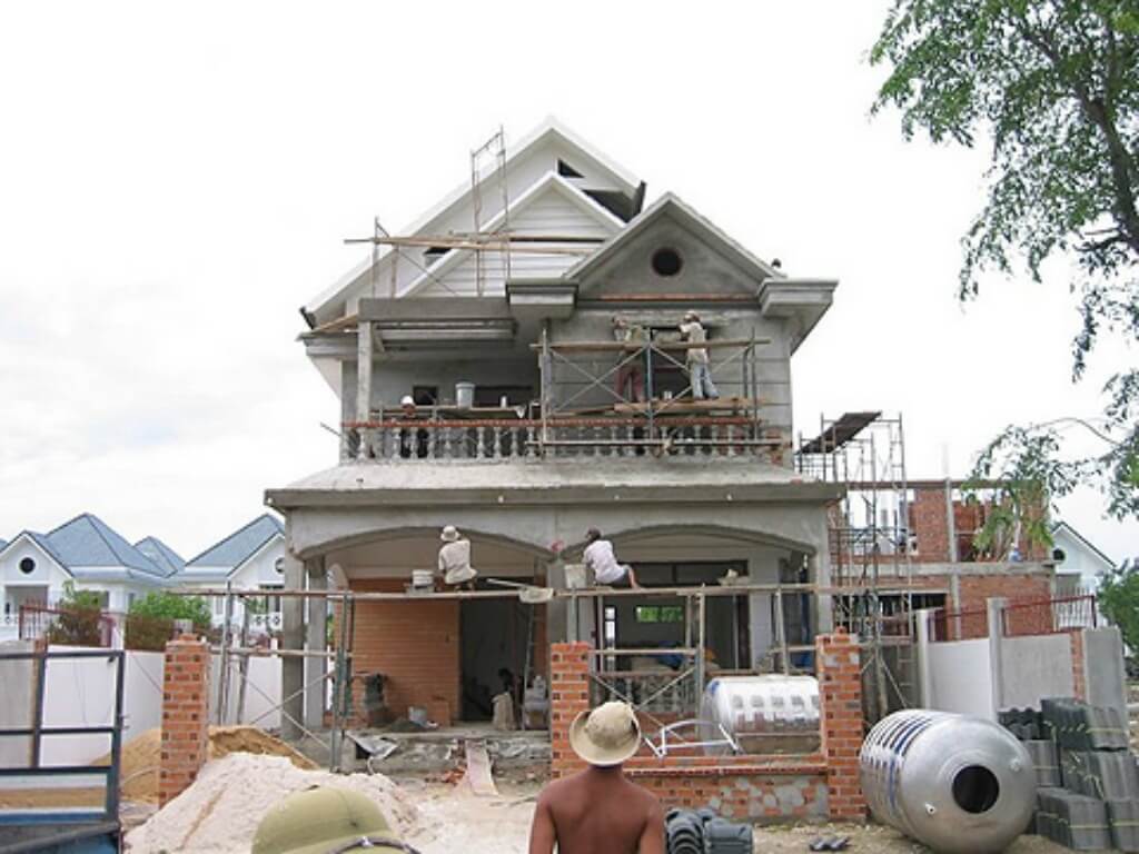 Tuổi l&agrave;m nh&agrave; năm 2023