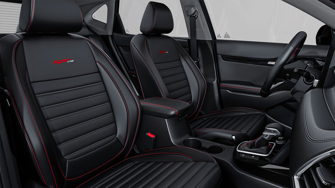 KIA Seltos lần đầu tiên có thêm phiên bản cao cấp GT-Line. 