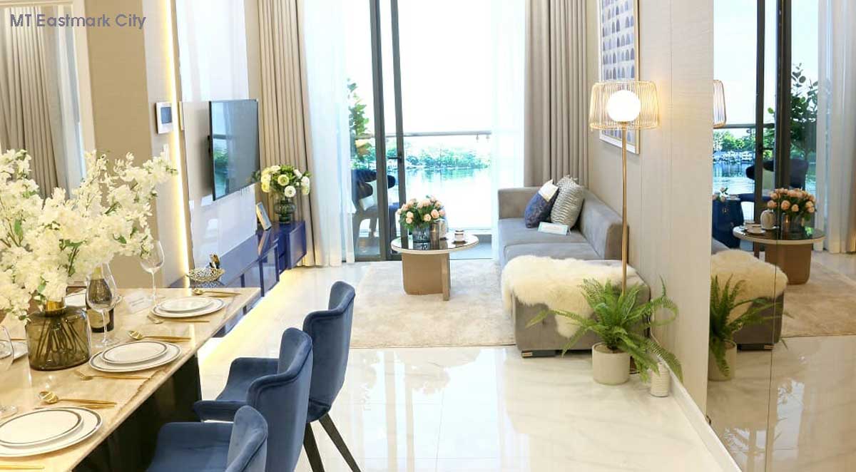 Ph&ograve;ng kh&aacute;ch sang trọng thiết kế mở li&ecirc;n th&ocirc;ng với ph&ograve;ng ăn.