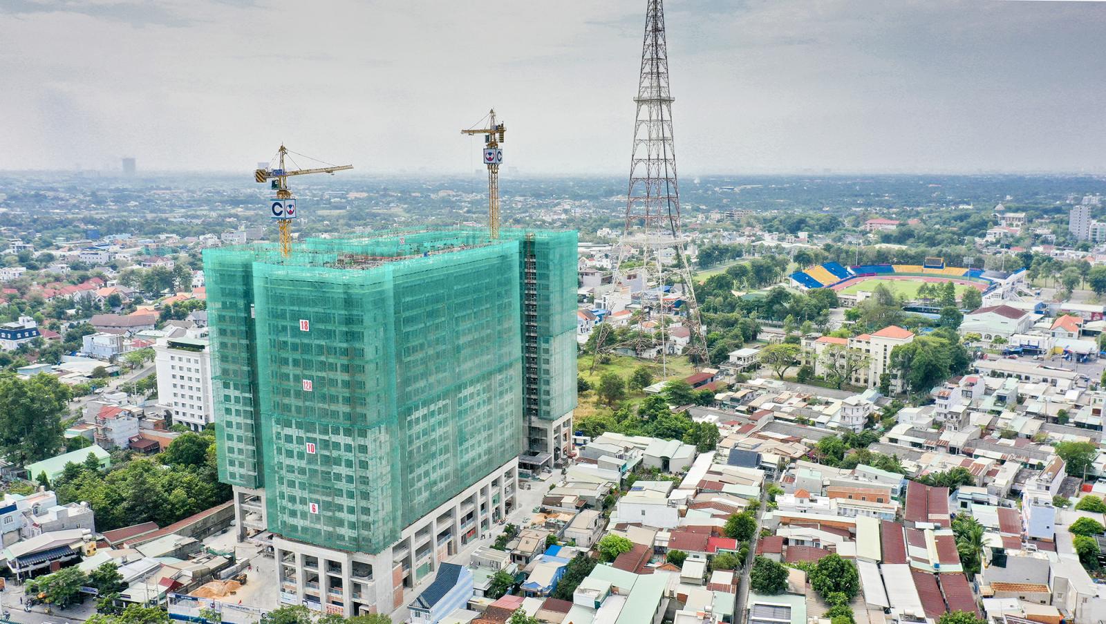 Tính đến 27/02/2023, dự án đã hoàn thành bê tông dầm sàn tầng 22, đạt hơn 70% khối lượng xây dựng toàn dự án.