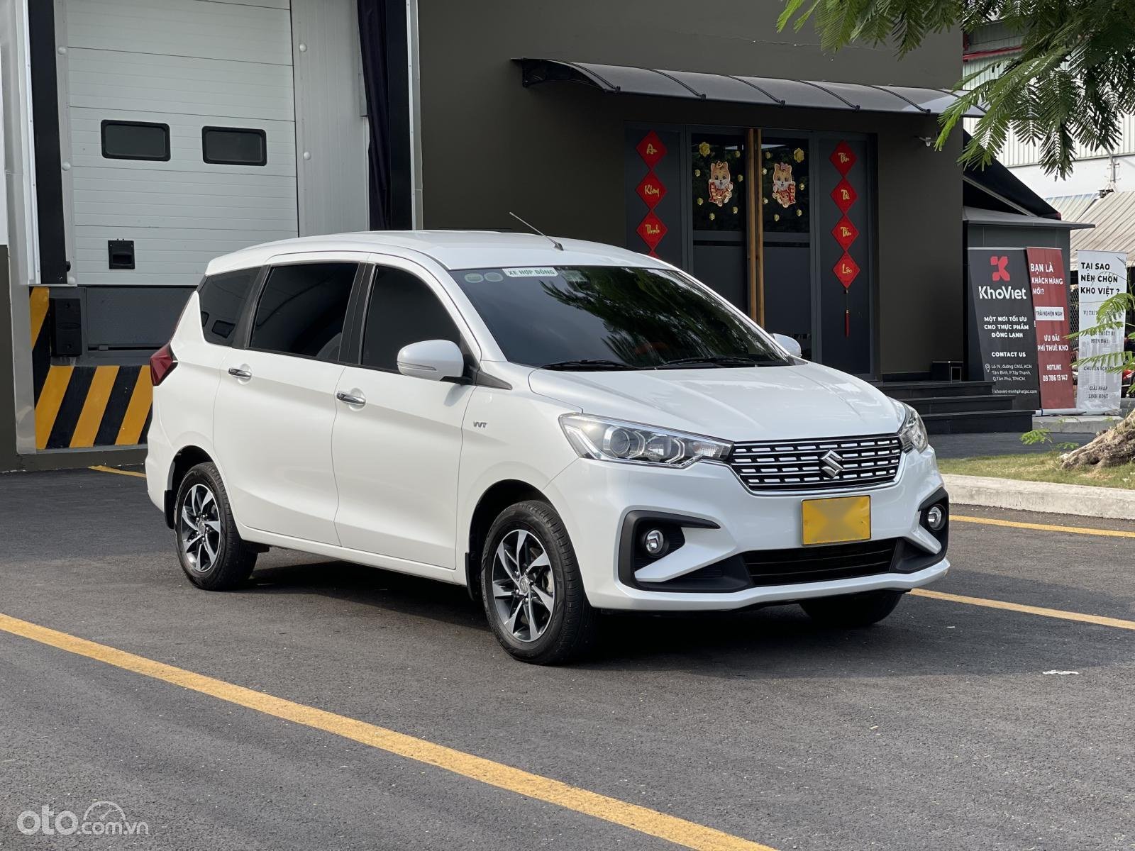 Săn ô tô cũ 7 chỗ, đời cao chạy dịch vụ tầm giá 400 triệu đồng, đâu là những cái tên không nên bỏ lỡ?.