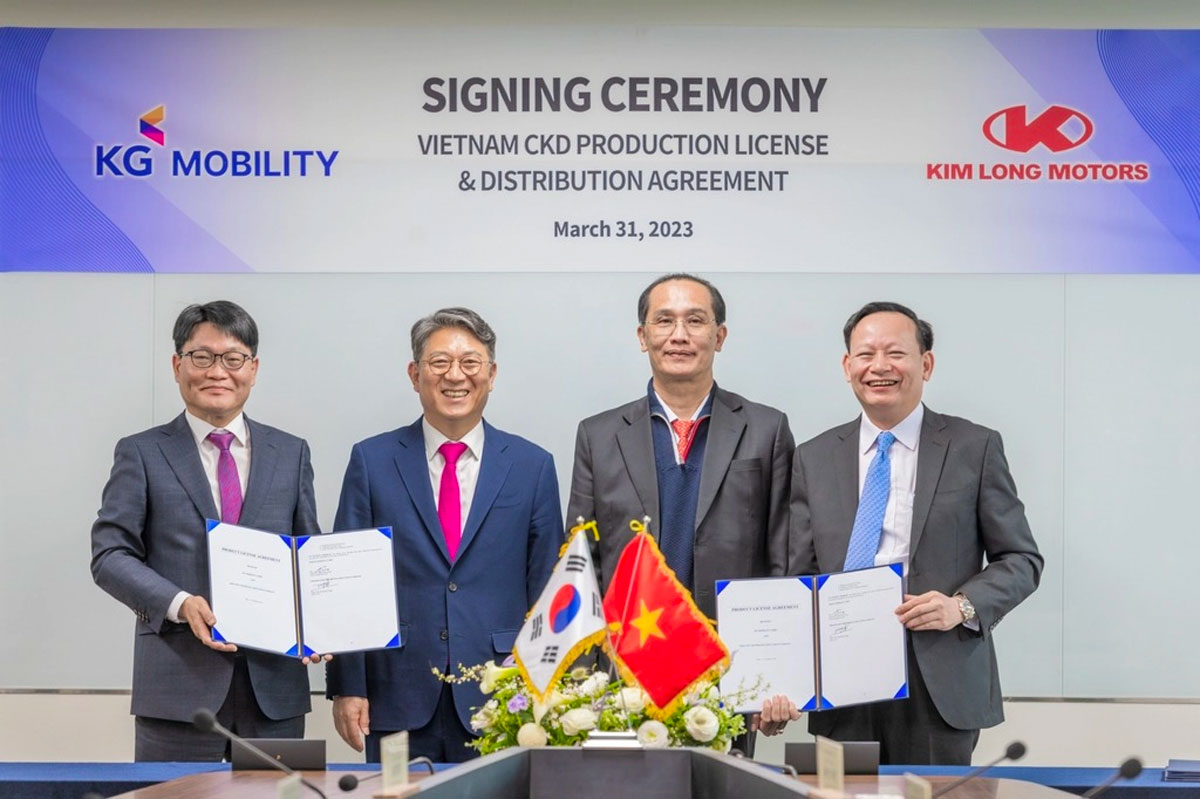 hãng KG Mobility đã ký kết thỏa thuận xuất khẩu xe sang Việt Nam với Công ty Cổ phần Ô tô Kim Long Nam 