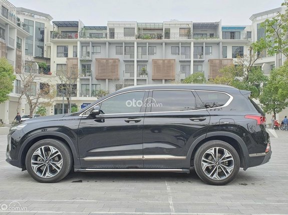 Hyundai Santa Fe 2020 thuộc thế hệ thứ 4 với sự 1