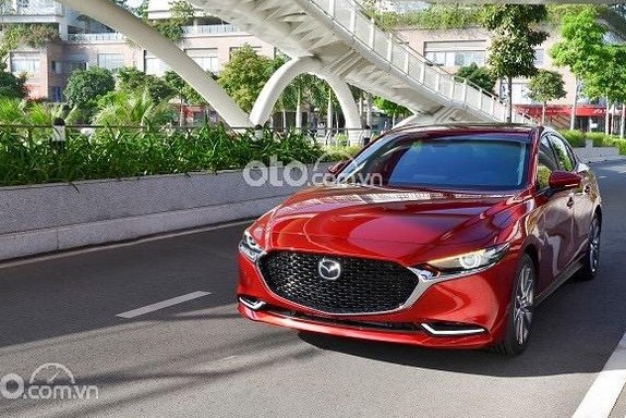 Phân khúc sedan hạng C: Mazda 3 không cho KIA K3 cơ hội lật kèo 1