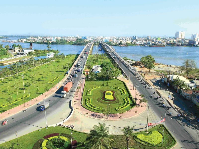thành phố hai bên bờ sông