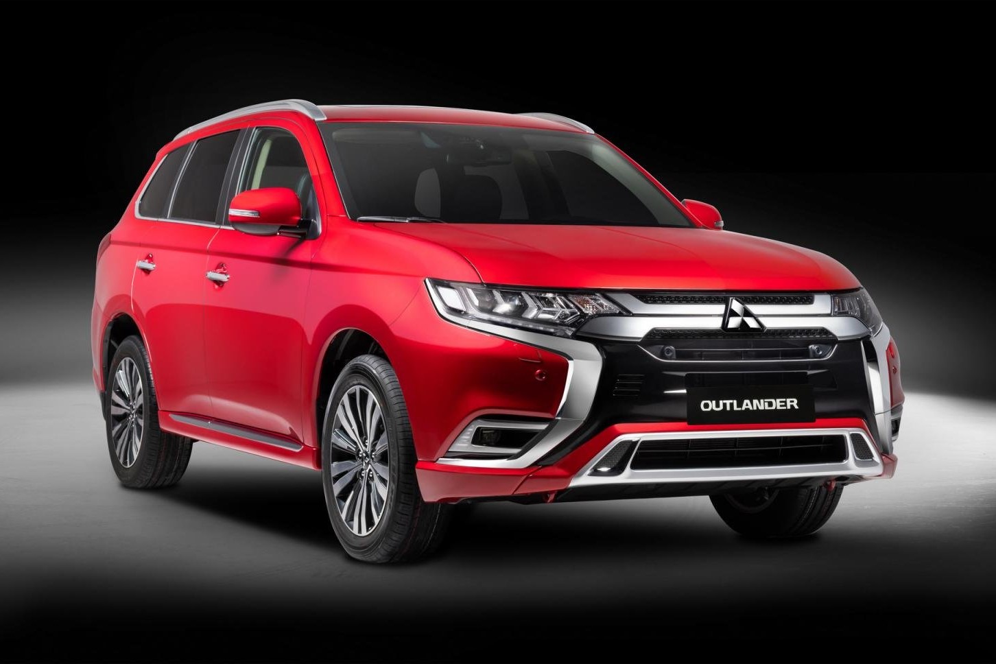 Mitsubishi Outlander 1