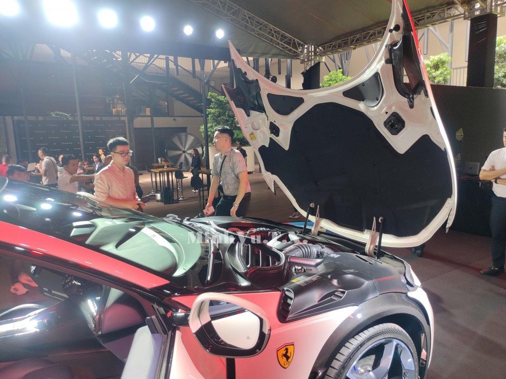 Ferrari Purosangue3.