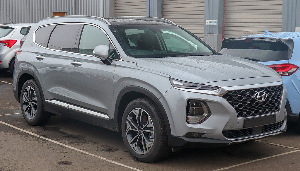 Hyundai SantaFe thế hệ thứ 4 ra mắt 1