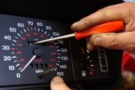 Bóc mẽ thủ đoạn tua ngược ODO bằng 6 kỹ năng 