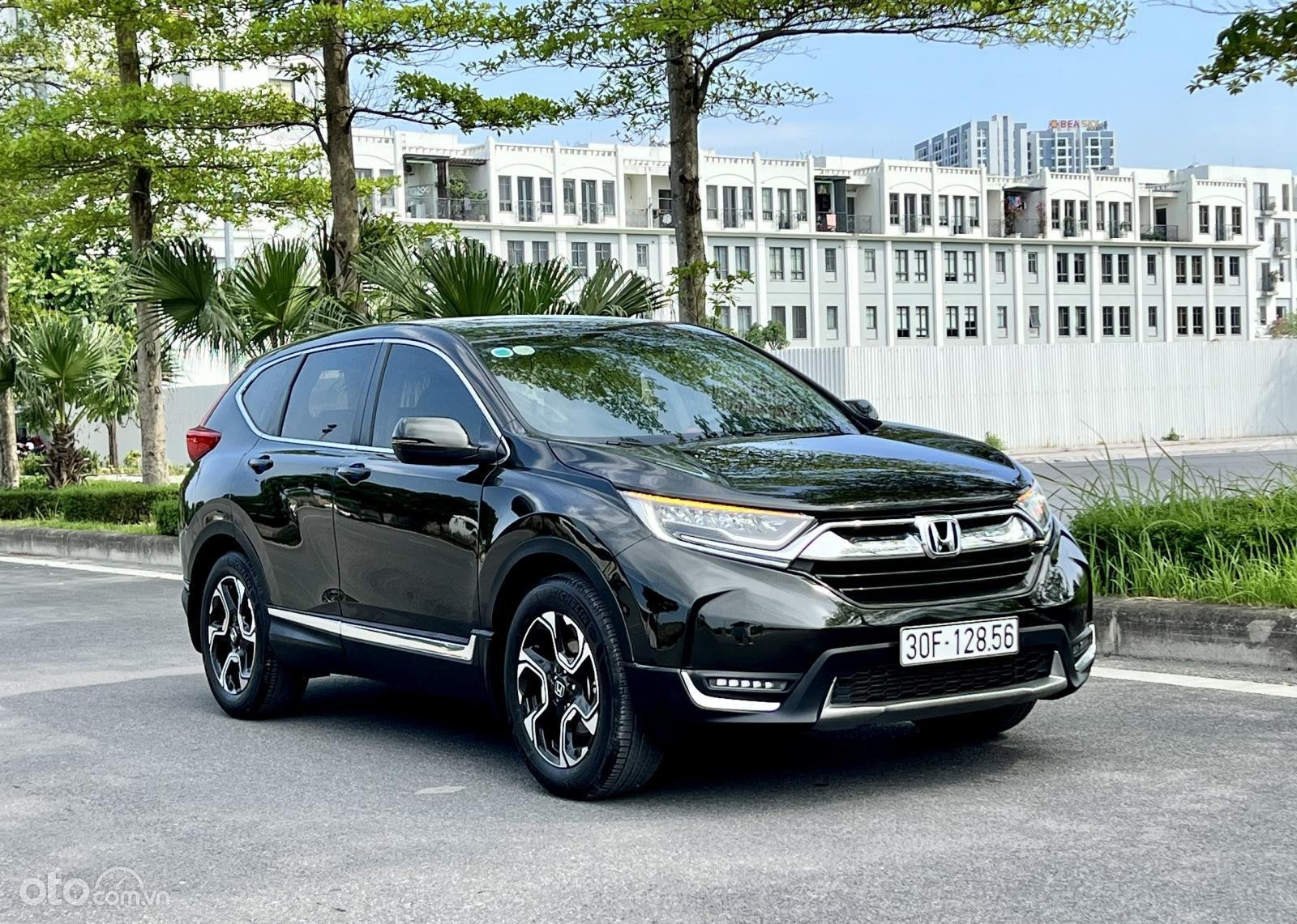 Không thắng thế về xe mới nhưng Honda CR-V cũ vẫn thanh khoản tốt.