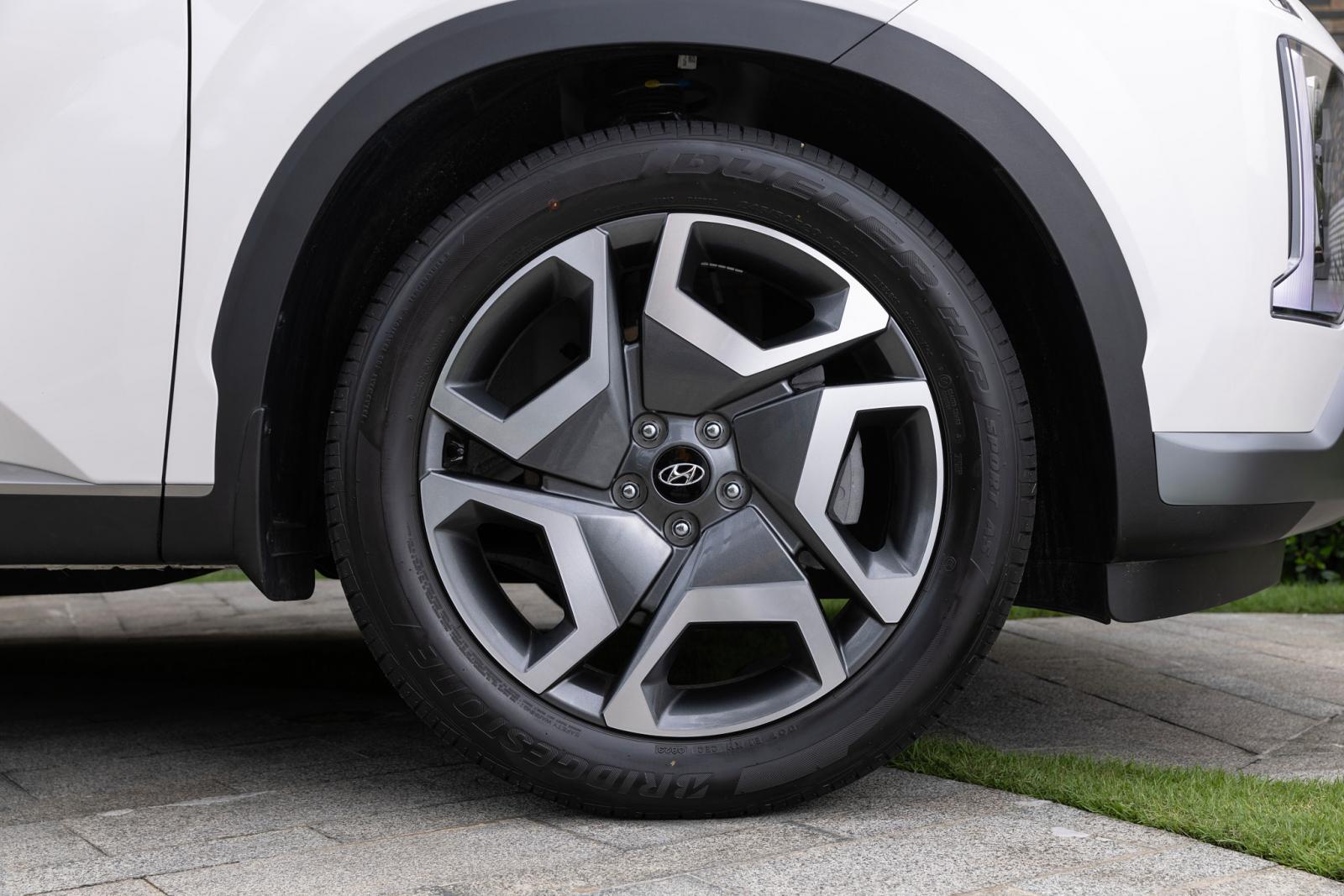 La-zăng xe Hyundai Palisade .