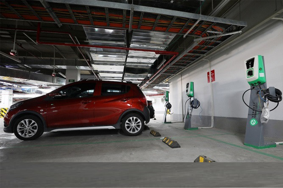 Theo các chuyên gia, đa số các mẫu xe điện đủ điều kiến bán tại Việt Nam đều đảm bảo an toàn 1