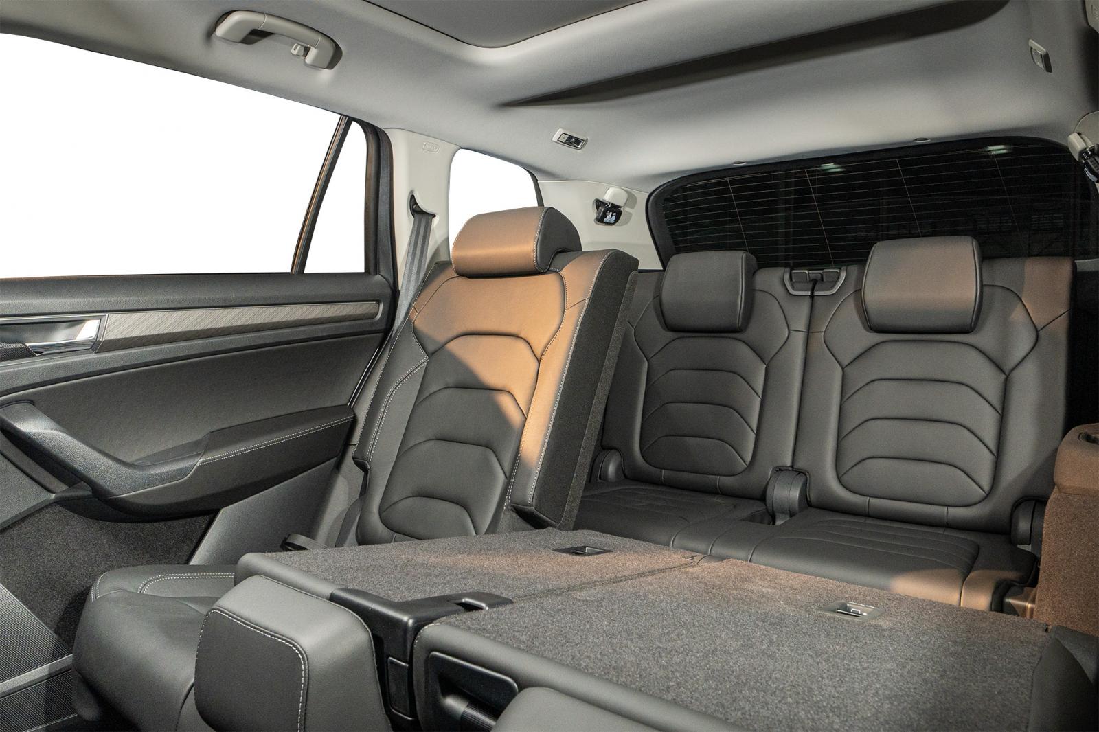 H&agrave;ng ghế sau của xe Skoda Kodiaq.