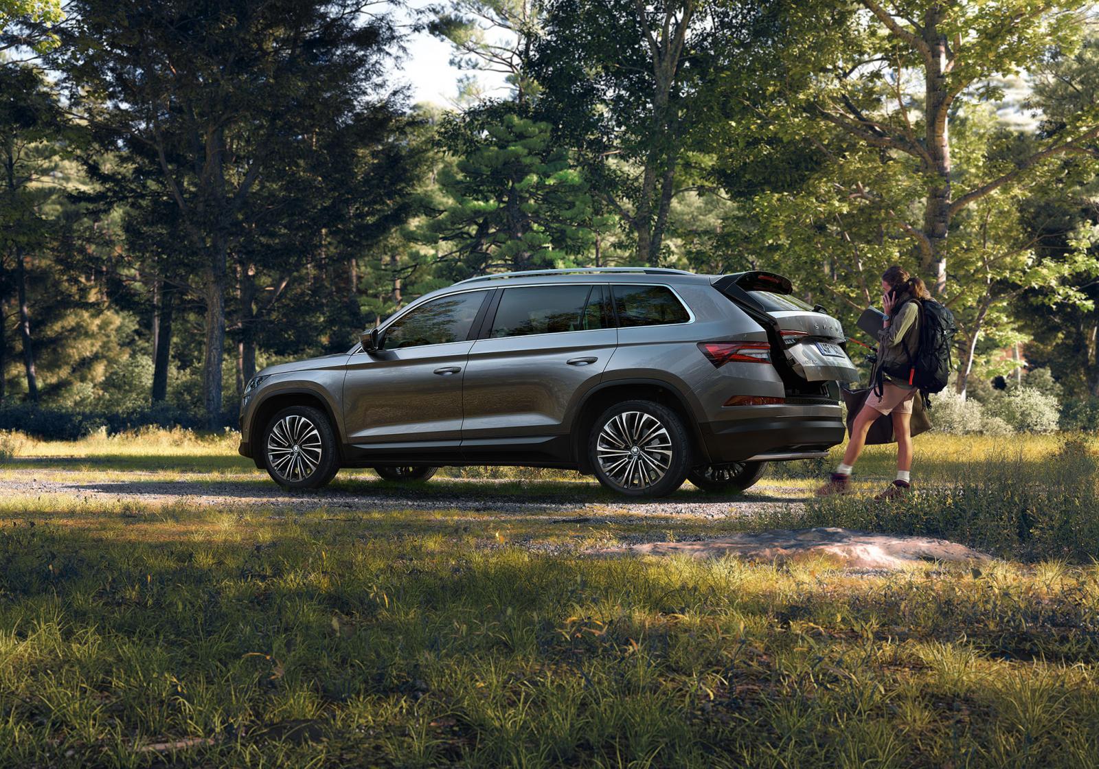 Chức năng đ&aacute; cốp Skoda Kodiaq.