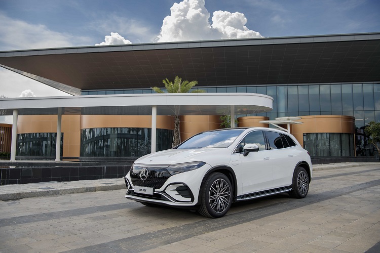 Th&ocirc;ng tin xe Mercedes-Benz EQS 500 4Matic.