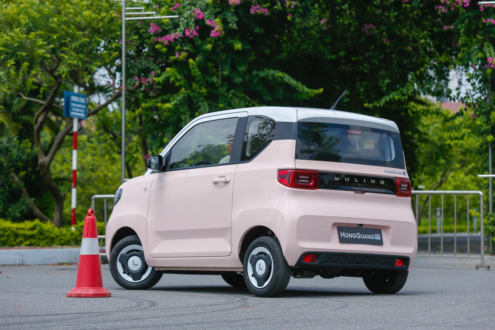 Khu vực h&ocirc;ng xe Wuling HongGuang MiniEV.