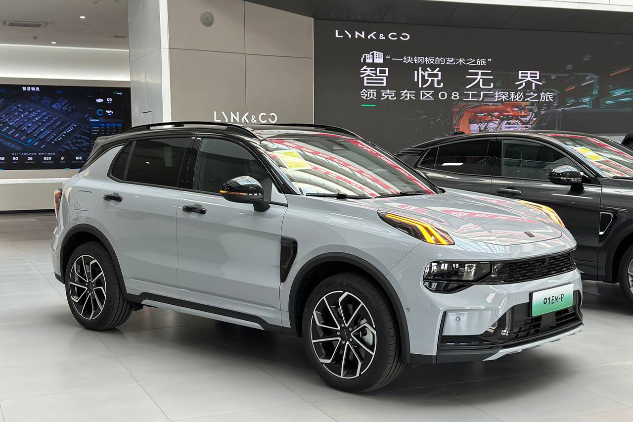 Mẫu SUV cỡ C của sở hữu ngoại hình hiện đại, trẻ trung và sang trọng.1
