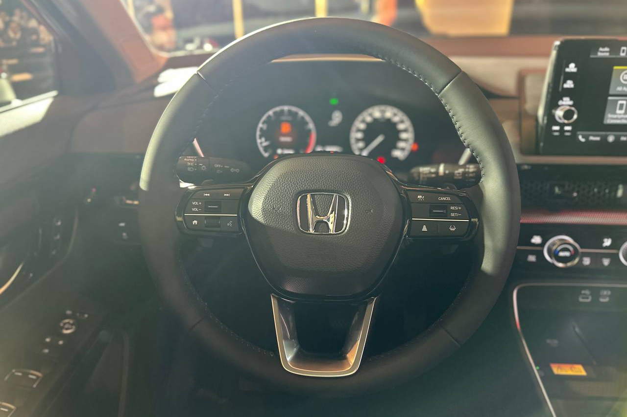 Vô lăng Honda CR-V 2024 1