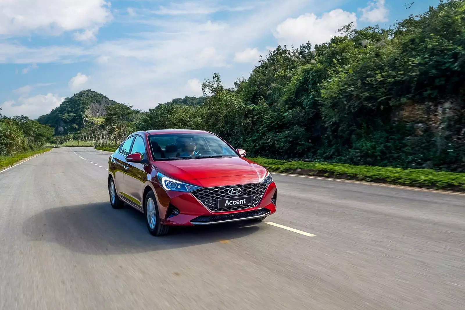 Hyundai Accent.