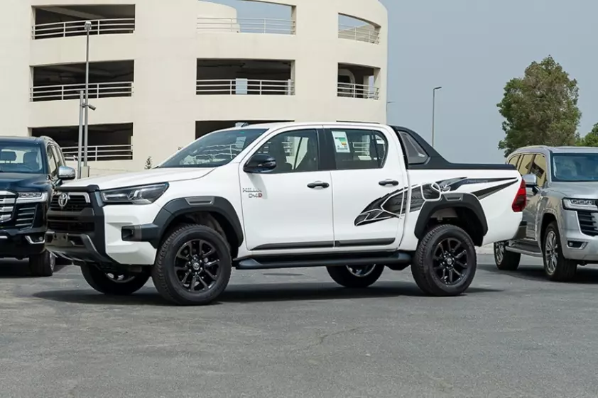 Đại l&yacute; nhận cọc Toyota Hilux 2024 tại Việt Nam, gi&aacute; dự kiến chỉ từ 700 triệu 1