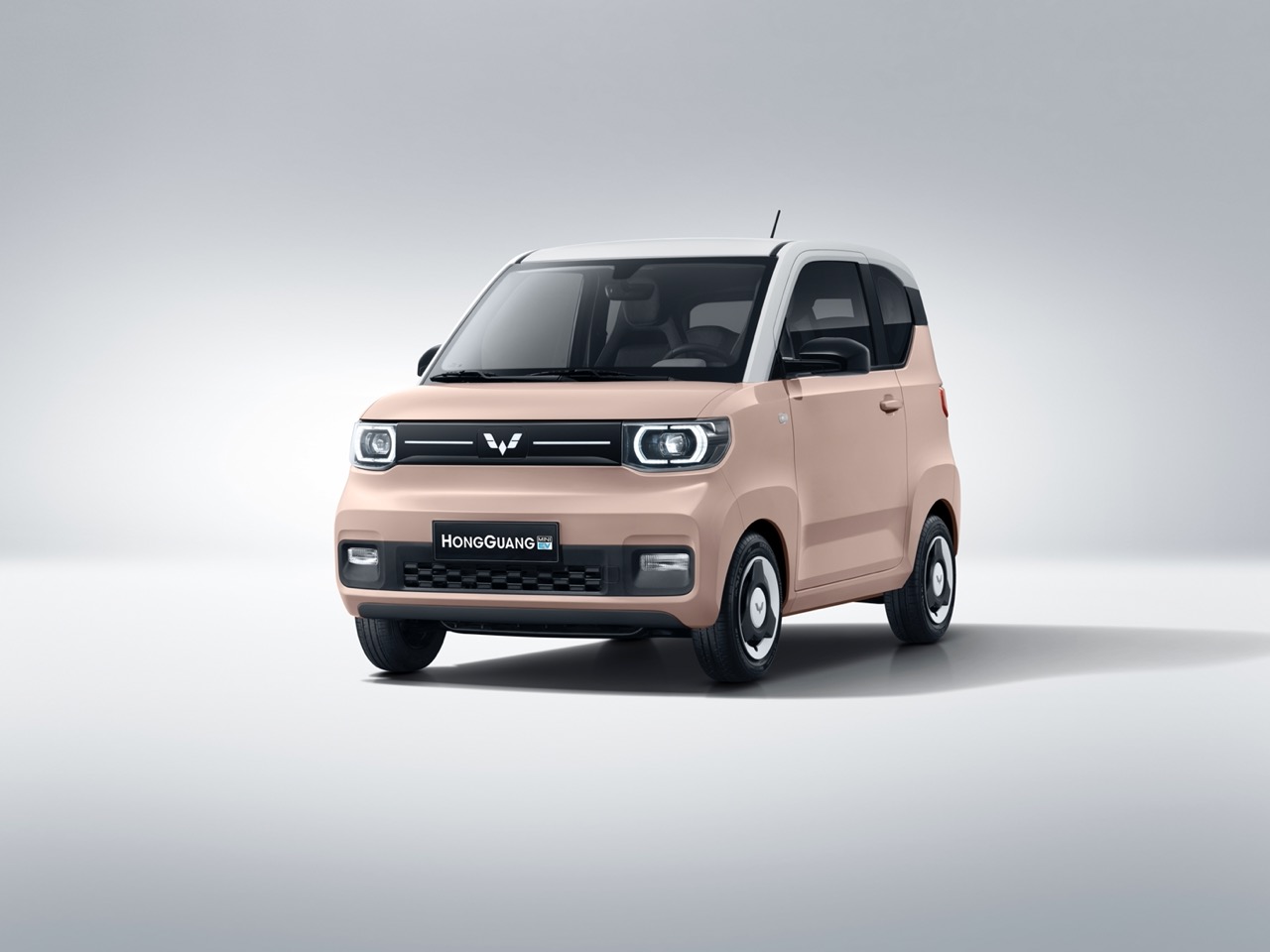 &Ocirc; t&ocirc; rẻ nhất Việt Nam Wuling HongGuang MiniEV tiếp tục giảm gi&aacute; mạnh, trở về mức chỉ từ 219 triệu đồng.