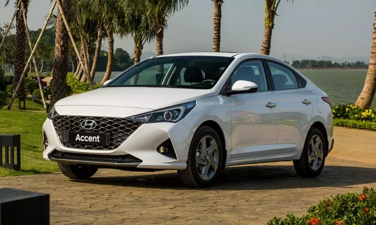 Hyundai Accent: 1.686 xe 1