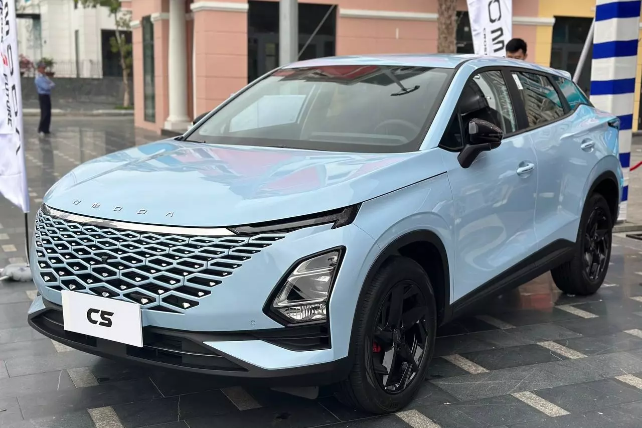 Omoda C5 bản 1.5T Deluxe. 1