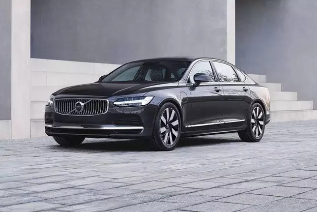 Volvo S90 Recharge Ultimate siêu tiết kiệm nhiên liệu chuẩn bị ra mắt Việt Nam 1