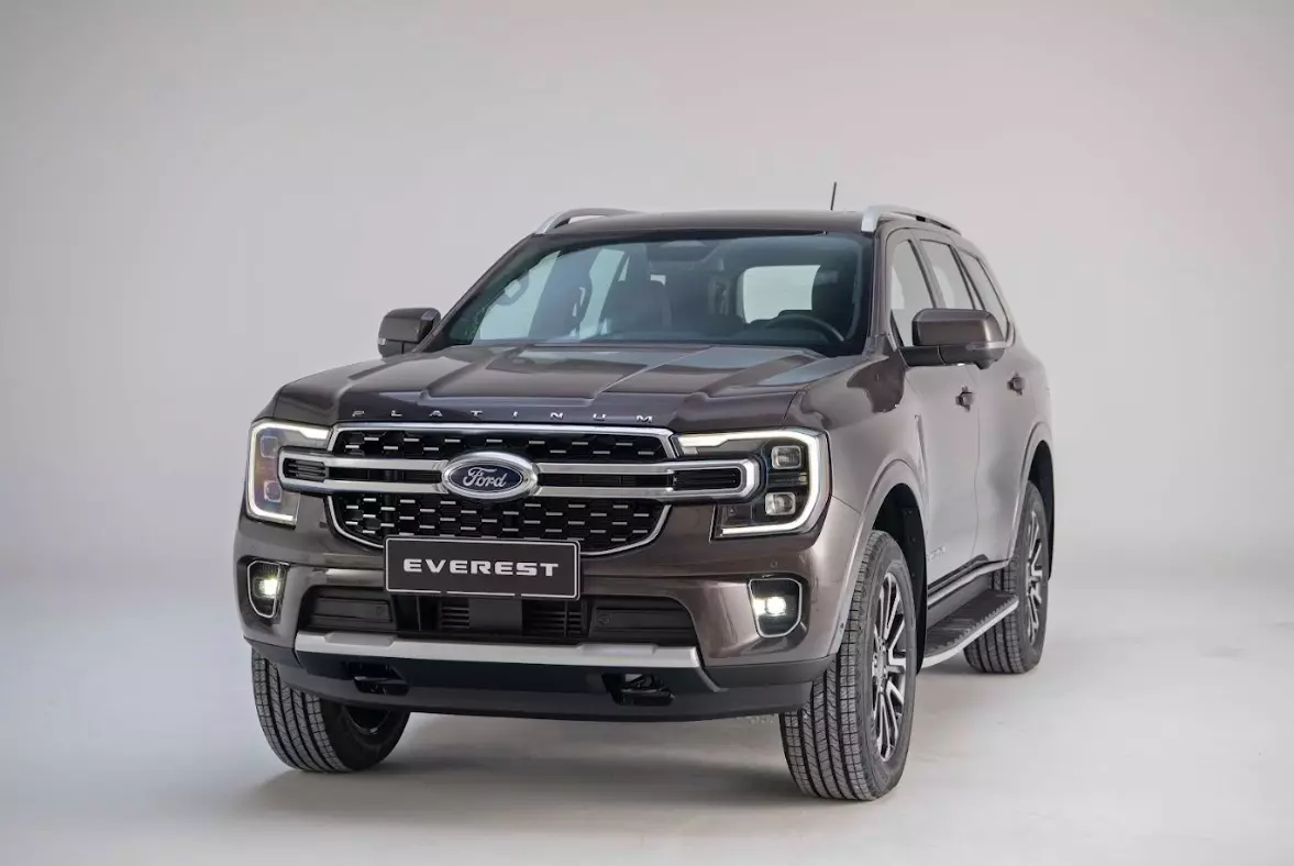 Ford Everest Platinum 1