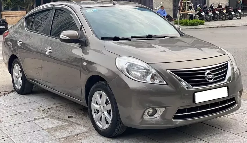 Nissan Sunny 2017 1