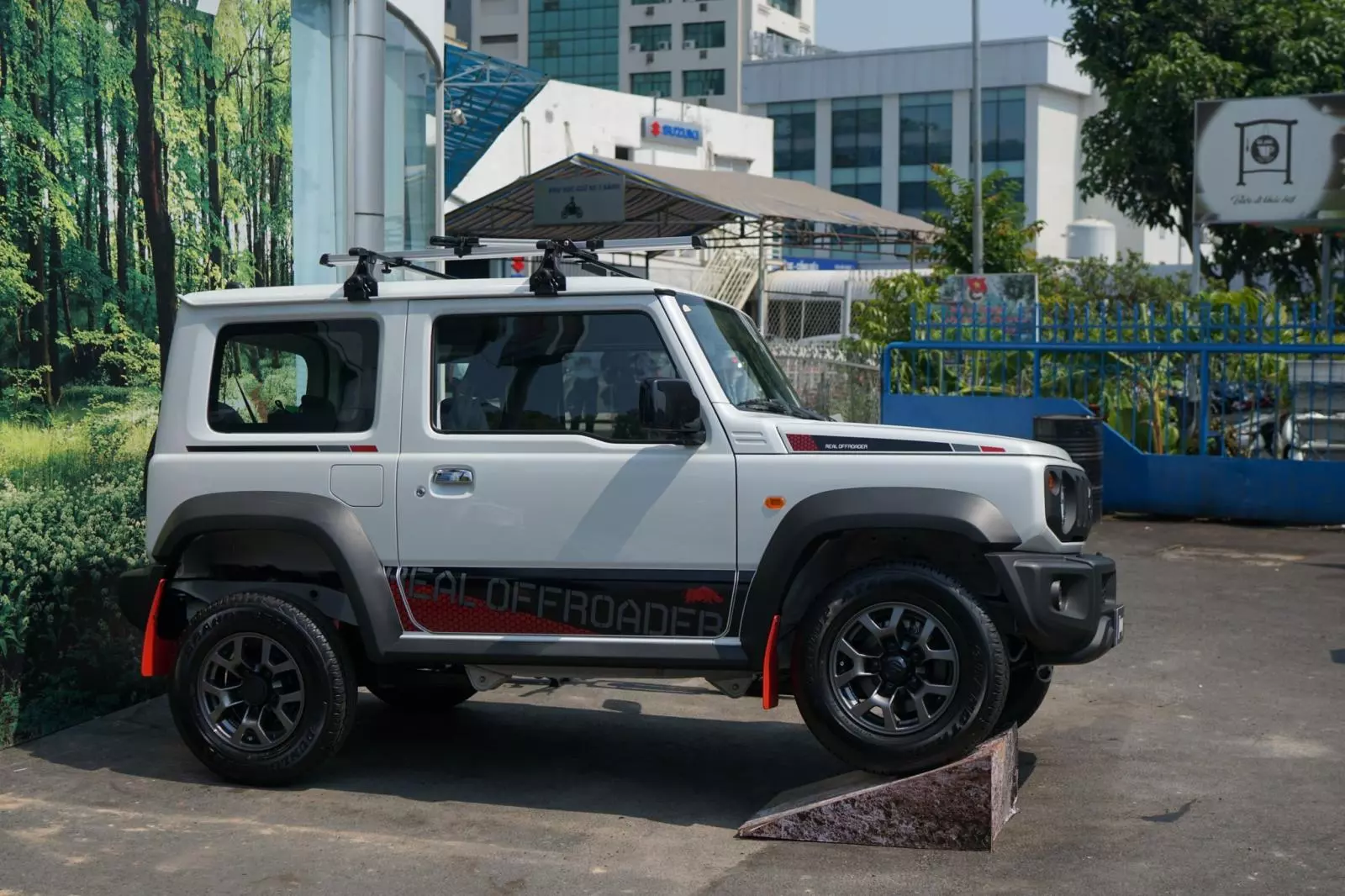 kích thước xe Suzuki Jimny.