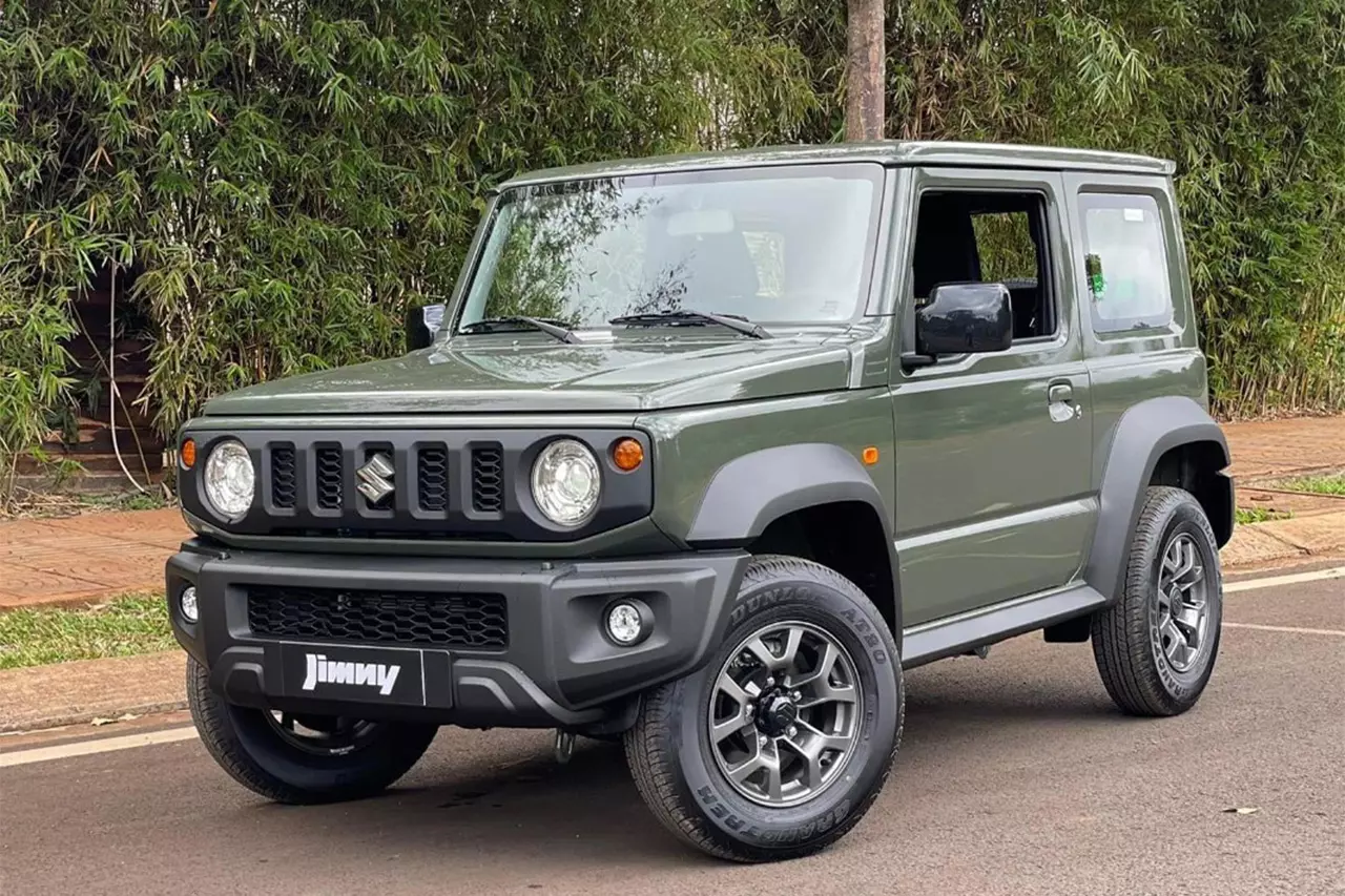 Jimny kênh giá tại đại lý hãng có xe nhưng chỉ ưu tiên khách mua 