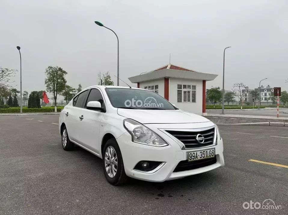 Nissan Sunny 2019 cũ.