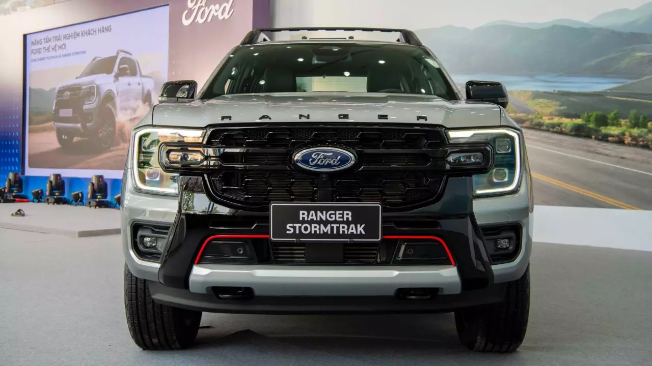 Phân khúc xe bán tải tháng 4/2024: Ford Ranger áp đảo đối thủ 1