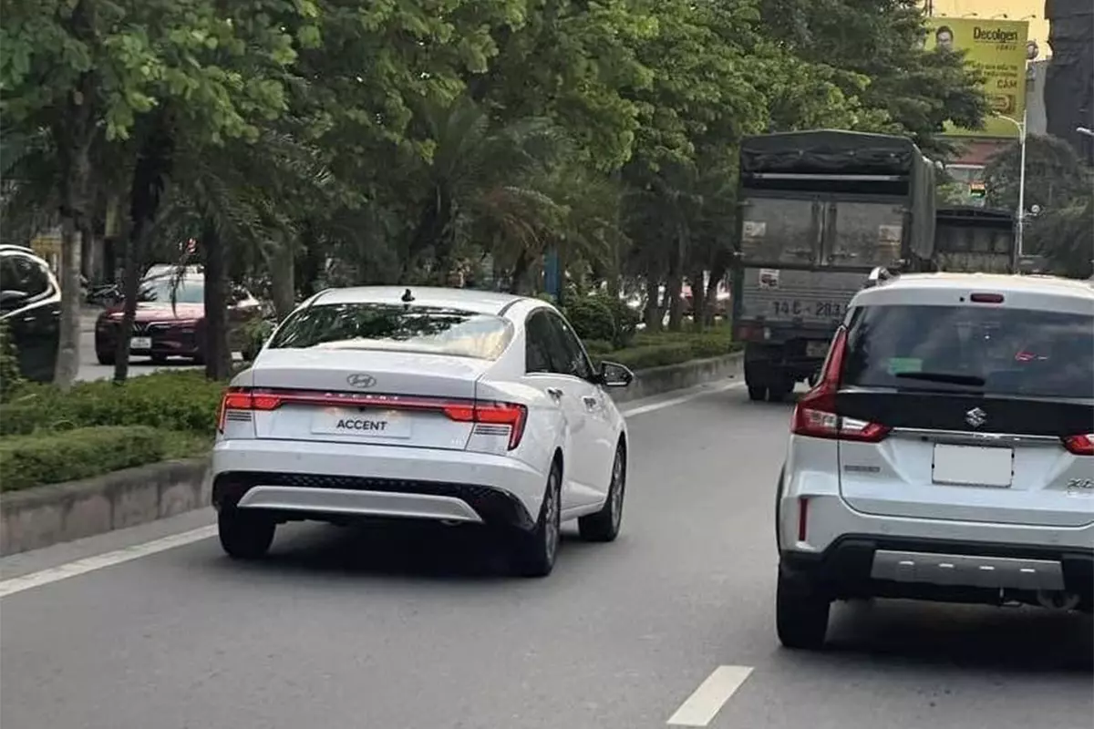 Hyundai Accent bản mới chạy thử không ngụy trang tại Việt Nam, ngày ra mắt đã rất gần 1