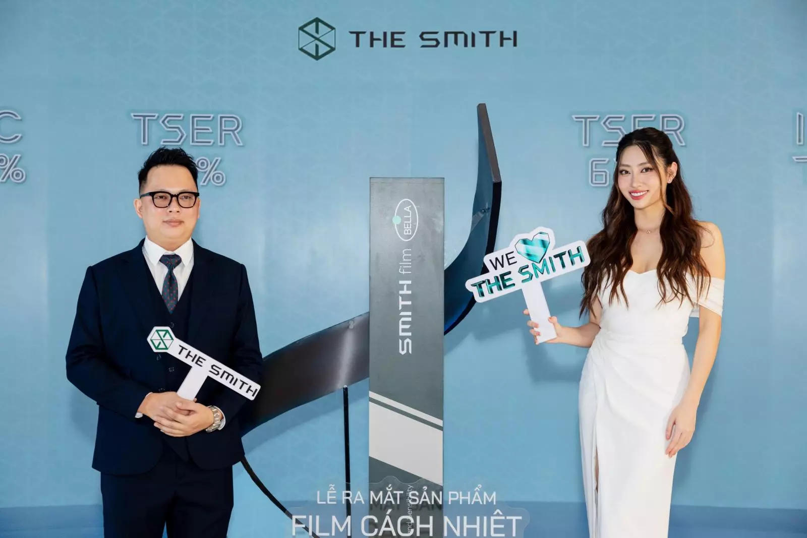 The Smith ra mắt sản phẩm mới.