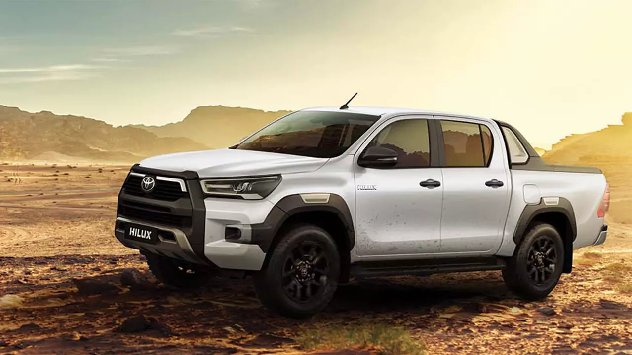 Phân khúc xe bán tải tháng 5/2024: Toyota Hilux cho Triton hít khói 1