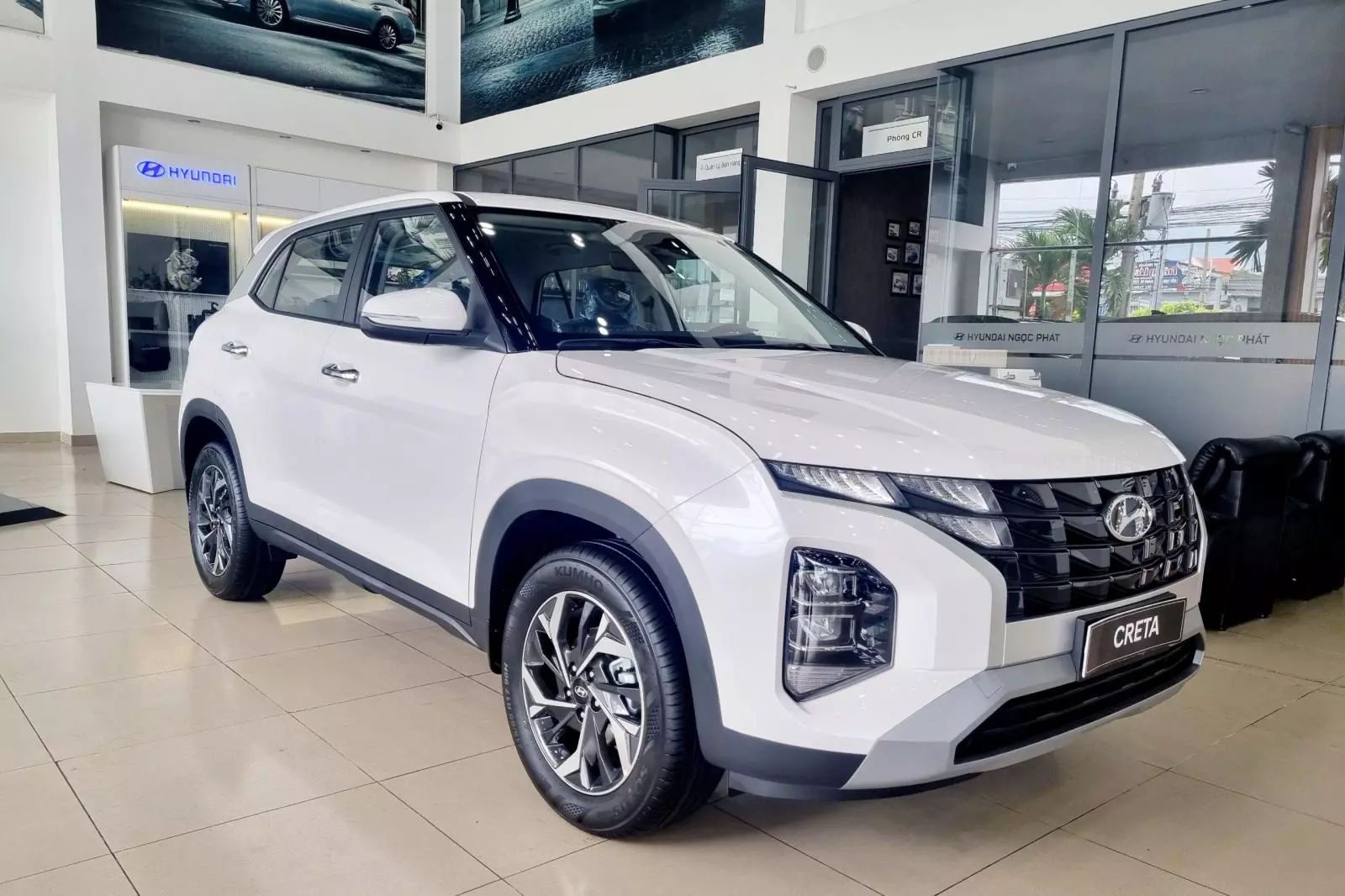 Hyundai Creta giảm tới 85 triệu tại đại lý, tranh khách với SUV cỡ A 1